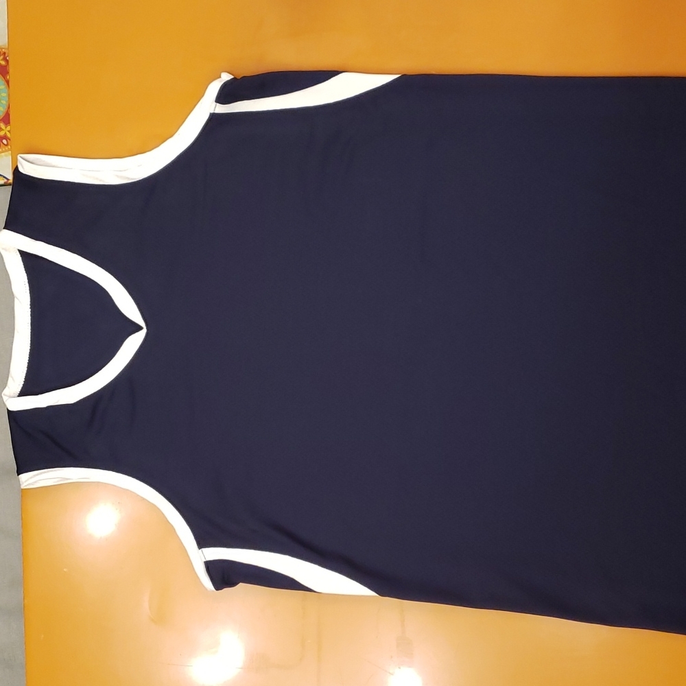 Under Armor Womens basketball jersey